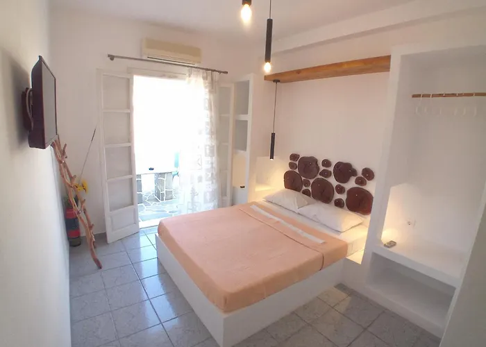 Nikolas Village Pensjonat 3*